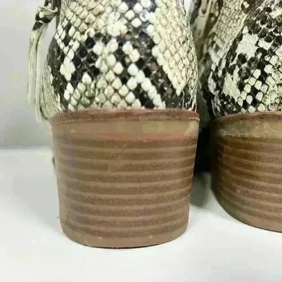 MIA Side Zip Snake Print Chunky Heel Ankle Boots Booties White Black Women 6.5 - Picture 6 of 13